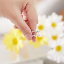 Load image into Gallery viewer, Daisy Elegant Open Ladies Ring