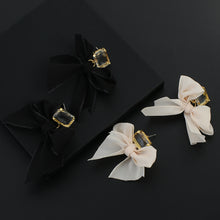 Load image into Gallery viewer, Jewelry Korean Sweet Black White Bowknot Women