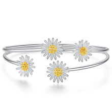 Load image into Gallery viewer, Daisy Flower Charm Bracelet &Bangle For Women Elegant Wedding