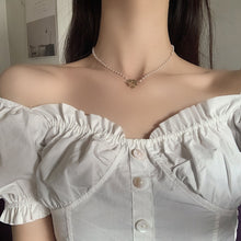 Load image into Gallery viewer, Flower Pearls Pendant Necklace New Cute Romantic Gothic Chain
