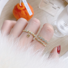Load image into Gallery viewer, Zircon Elegant Letter Adjustable Ring
