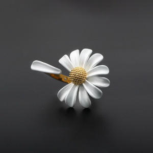 Daisy Elegant Open Ladies Ring