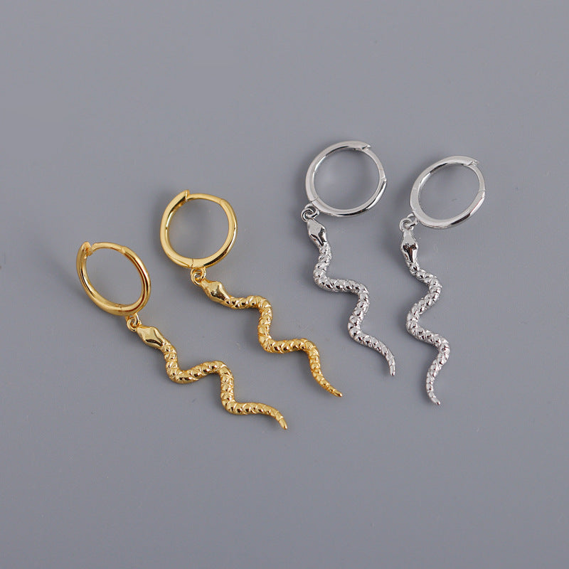 Hot Sale Snake-shaped Animal Pendant Hoop Earrings