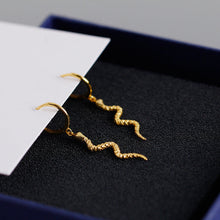 Load image into Gallery viewer, Hot Sale Snake-shaped Animal Pendant Hoop Earrings
