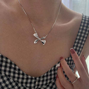 Clavicle Chain NecklaceElegant Vintage Creative Sweet