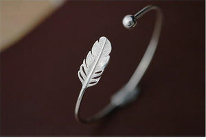 Feather Opening Bracelet Women Fashion Temperament Bracelet