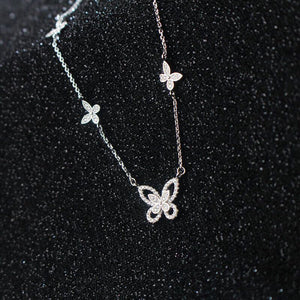 Cute Exquisite Butterfly Choker Necklace Dazzling Pendant Necklace